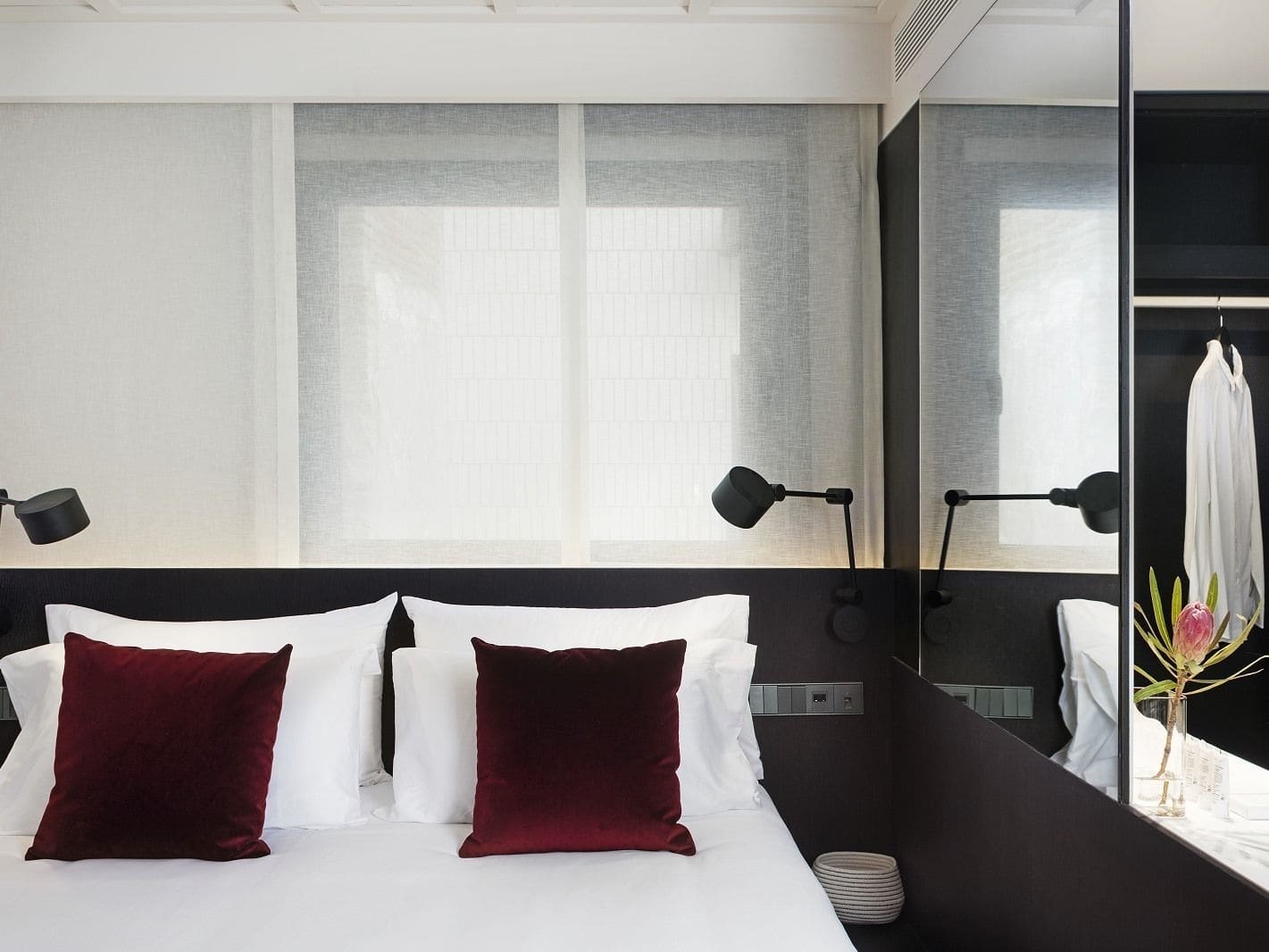 Yurbban Ramblas Boutique Hotel Barcelona Eksteriør billede